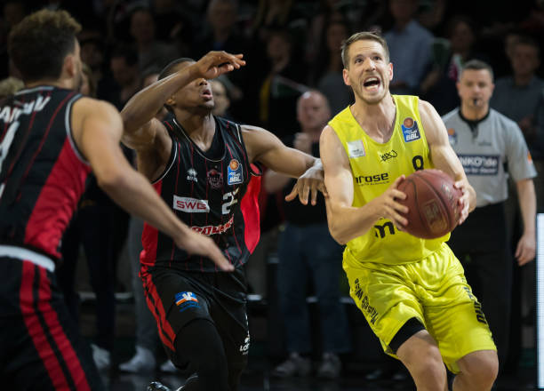 引发了针对 引发了针对