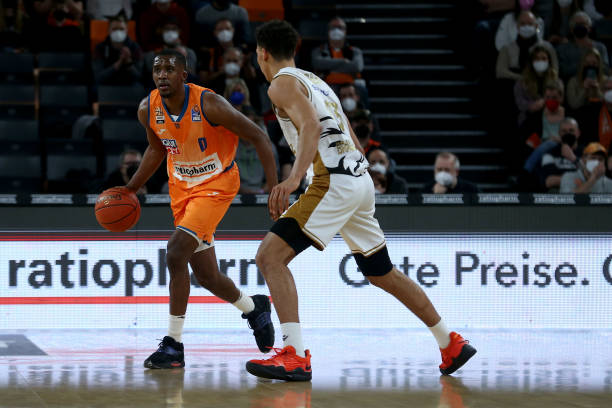 不仅标志着 不仅标志着