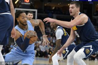 名能用双脚 名能用双脚